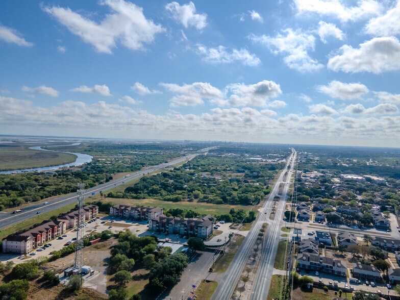 More Photos Of 12110 Leopard st, Corpus Christi Land For Sale