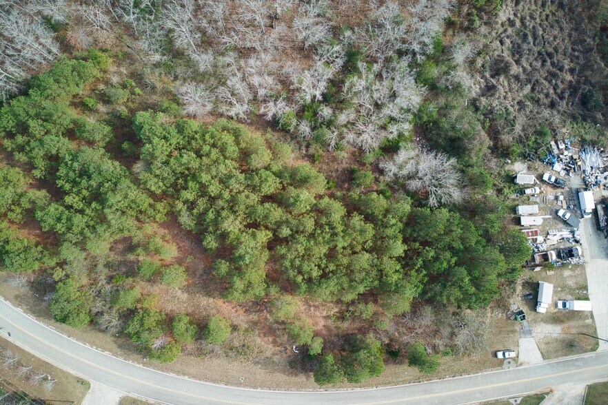 More Photos Of 2290 Jason Industrial Parkway Pky, Winston Land For Sale