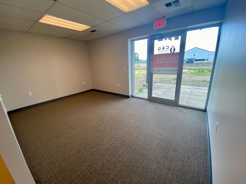 More Photos Of 401 5th Street SE, Tioga Industrial For Sale