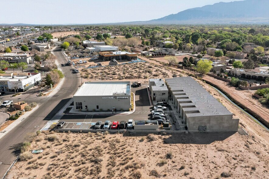 More Photos Of 9368 Valley View Dr NW, Albuquerque Apartments For Sale