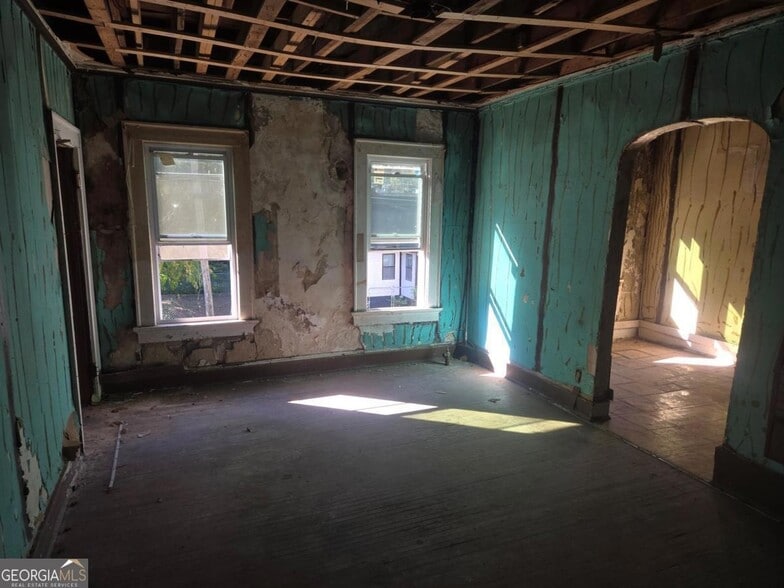 More Photos Of 1478 Beecher St, Atlanta Apartments For Sale