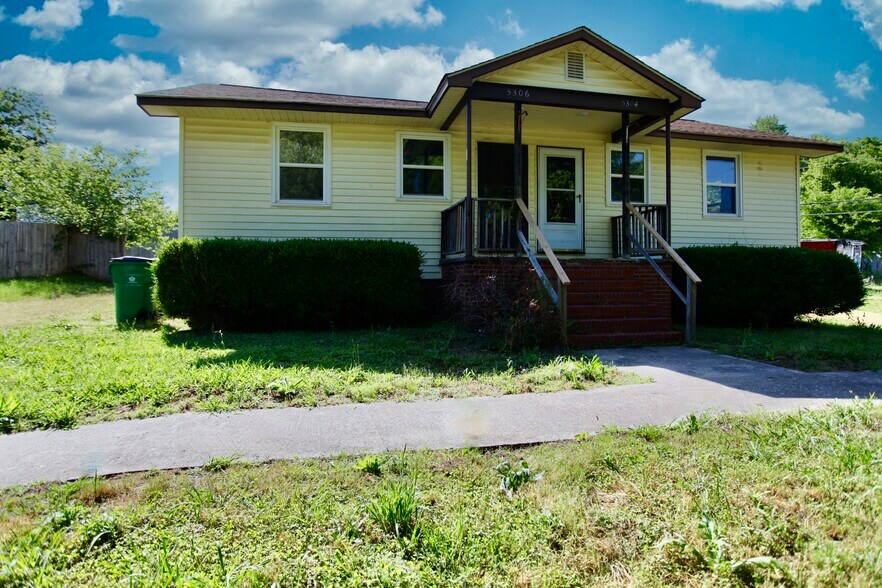 Primary Photo Of 5304 Eaton Cir, Charlotte Multifamily For Sale