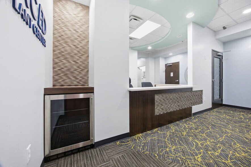 More Photos Of 4010 Sandy Brook Dr, Round Rock Medical For Sale