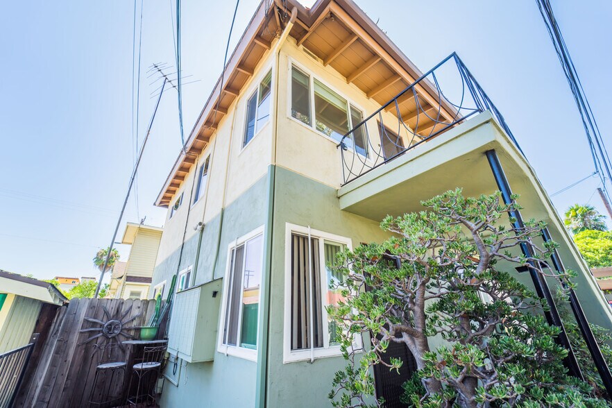 More Photos Of 3791-3793 10th Ave, San Diego Apartments For Sale