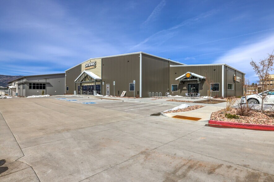 More Photos Of 13280 Touchstone Vw, Colorado Springs Freestanding For Sale