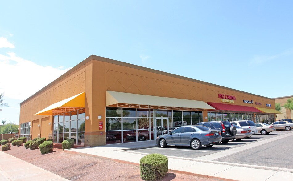 More Photos Of 1928 E Highland Ave, Phoenix General Retail For Lease