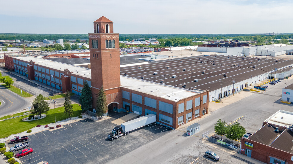 Primary Photo Of 2701 S Coliseum Blvd, Fort Wayne Manufacturing For Lease