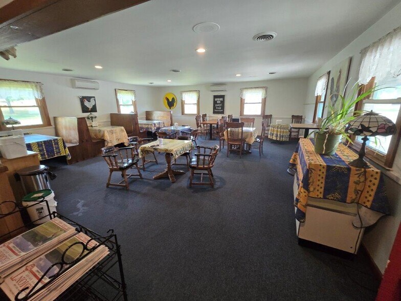More Photos Of 643 VT-103 Rt, Chester Restaurant For Sale