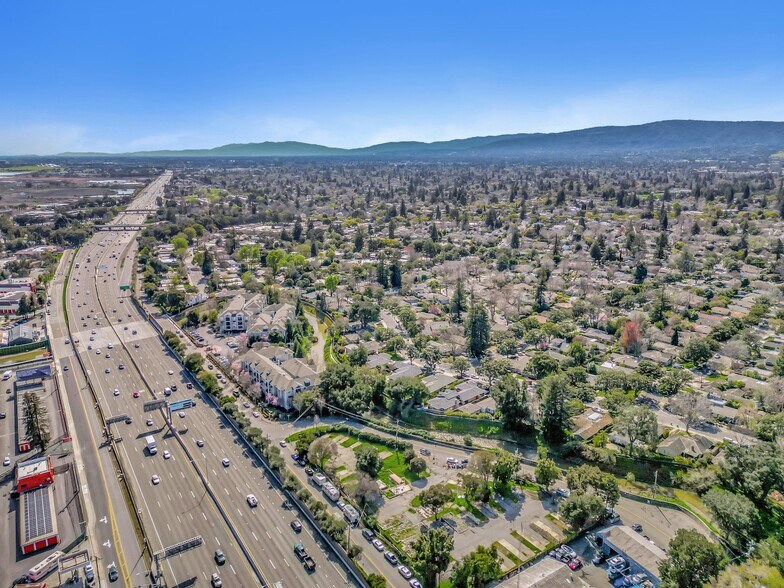 More Photos Of 1893 Woodland Ave, East Palo Alto Land For Sale