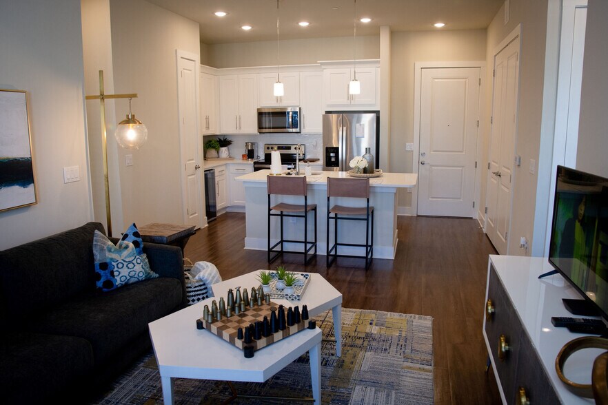 More Photos Of 2200 Carl D Silver Pky, Fredericksburg Apartments For Lease