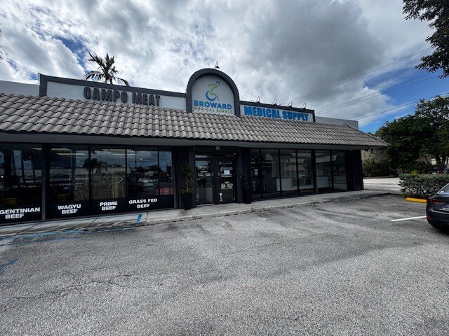 More Photos Of 29 N Federal Hwy, Hallandale Beach Freestanding For Lease