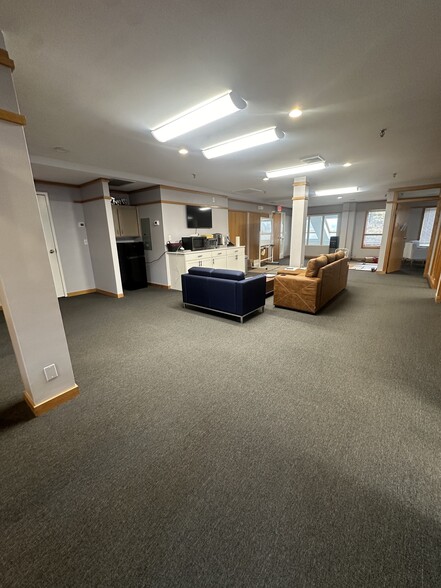 More Photos Of 45 Pond St, Norwell Office For Lease