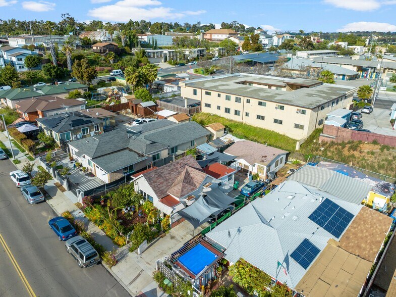 More Photos Of 411 28th St, San Diego Multifamily For Sale