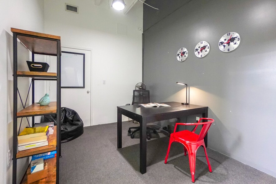 More Photos Of 1016 Clare Ave, West Palm Beach Service For Lease