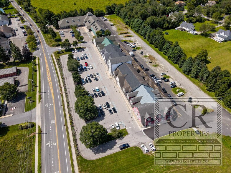 More Photos Of 942 Route 376, Wappingers Falls Unknown For Lease