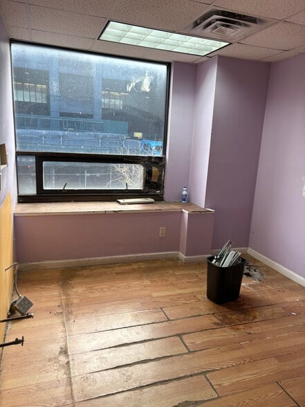 More Photos Of 740 Broadway, Brooklyn Storefront Retail Office For Lease