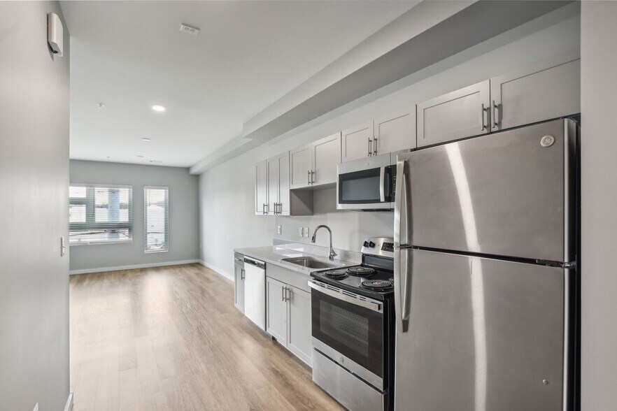 More Photos Of 4040 Travis Dr, Nashville Apartments For Sale