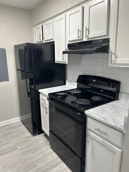 More Photos Of 834 Timberlake Dr, Arlington Apartments For Sale