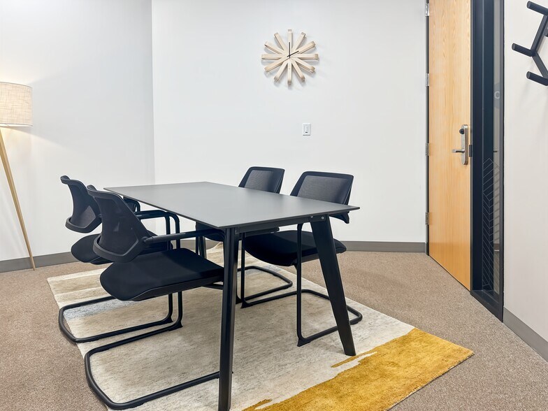 More Photos Of 1300 1st St, Napa Coworking Space