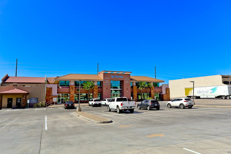 More Photos Of 297 S Lake Havasu Ave, Lake Havasu City Medical For Lease