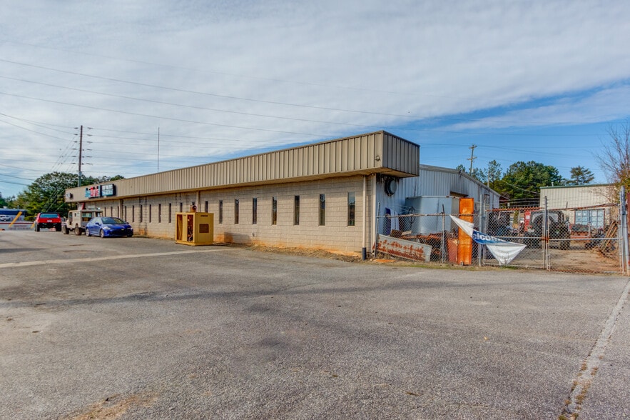 More Photos Of , Alpharetta Unknown For Sale