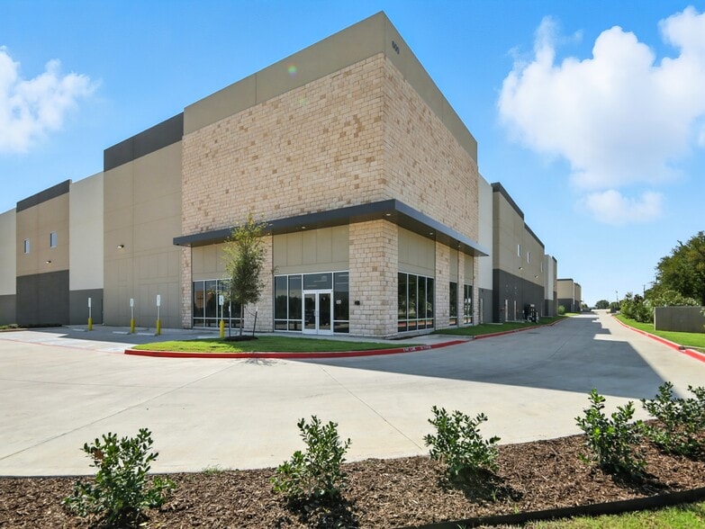 Primary Photo Of 600 Gerault Rd, Flower Mound Warehouse For Sale