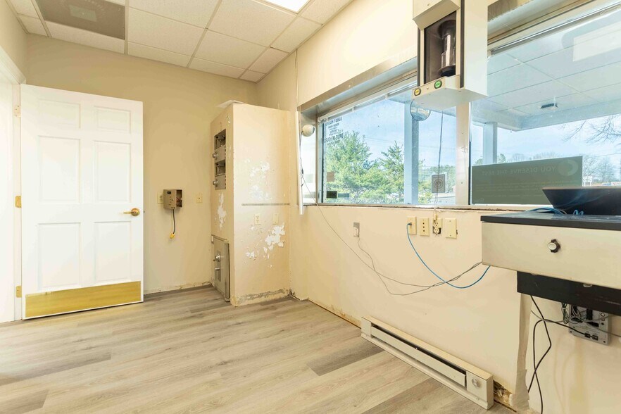 More Photos Of 5406 US 29, Blairs Bank For Lease