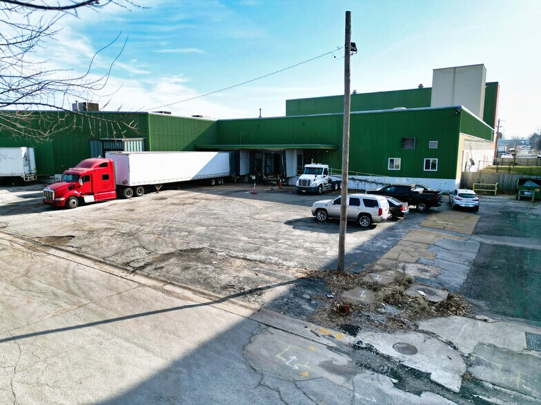 More Photos Of 8029 Michigan Ave, Saint Louis Industrial For Sale