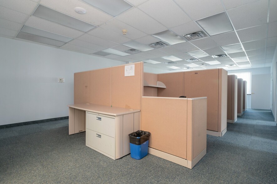 More Photos Of 22 South St, Morristown Office For Lease