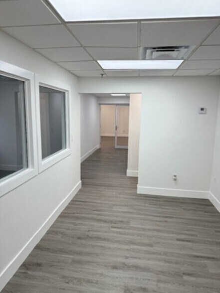 More Photos Of 1400 NW 88th Ave, Doral Unknown For Lease