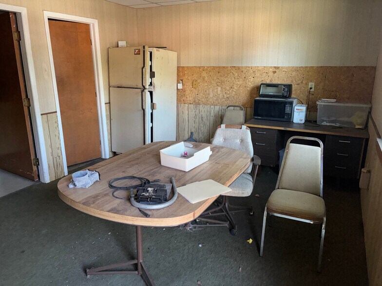 More Photos Of , Punta Gorda Industrial For Sale