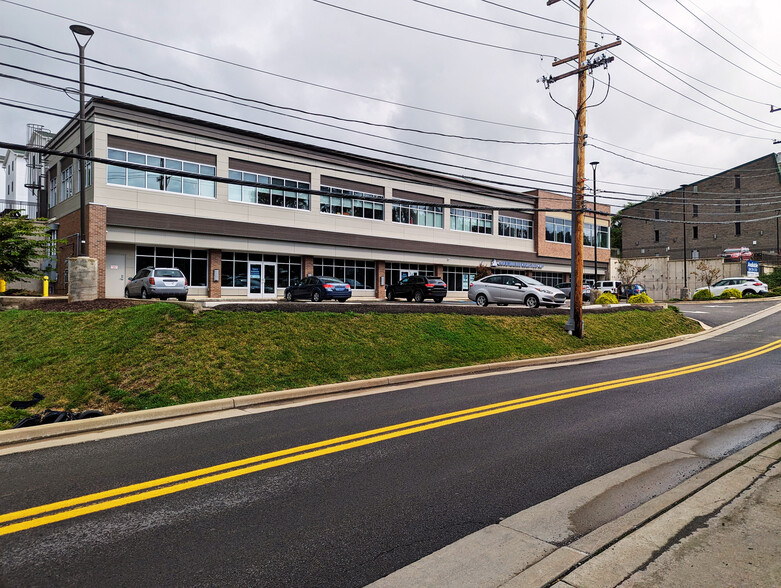 Primary Photo Of 1053 Maple Dr, Morgantown Office For Lease