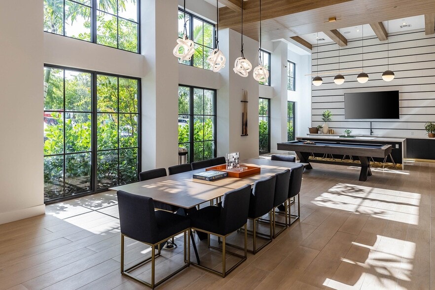 More Photos Of 1711 N University Dr, Plantation Coworking Space