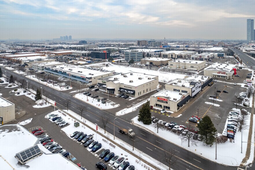 More Photos Of 31 Jevlan Dr, Vaughan Warehouse For Sale