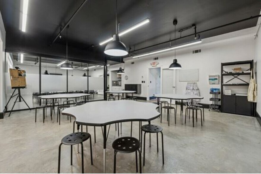 More Photos Of 11775 Northfall Ln, Alpharetta Office Residential For Sale