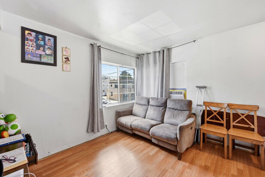 More Photos Of 3050-3058 Davis St, Oakland Apartments For Sale