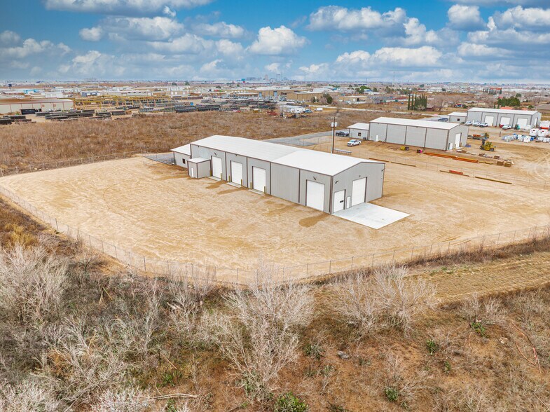 More Photos Of 3017 W County Road 115, Midland Warehouse For Lease
