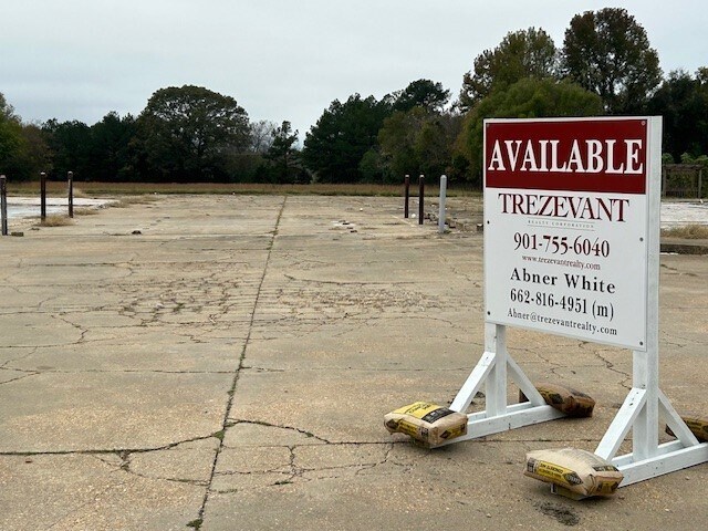 More Photos Of 520 Craft St, Holly Springs Land For Sale