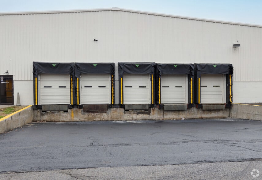 More Photos Of 7800 Records St, Indianapolis Manufacturing For Lease