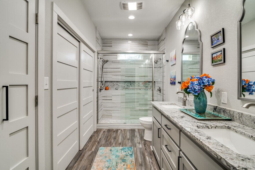 More Photos Of Richland Chambers Lake, Streetman Land For Sale