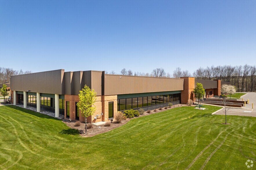 More Photos Of 7675 Omnitech Pl, Victor Flex For Lease