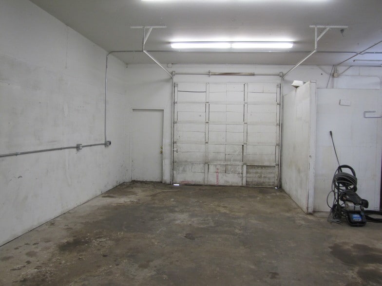 More Photos Of 42 Elwha Rd, Port Angeles Warehouse For Sale