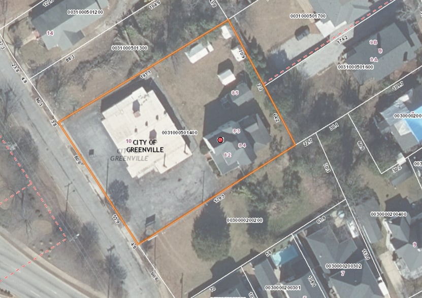 More Photos Of 8 Metropolitan Dr, Greenville Office For Sale