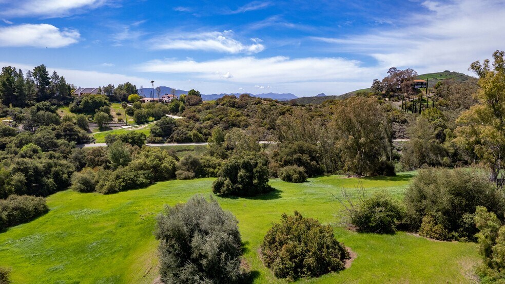 More Photos Of 24415 Mulholland Hwy, Calabasas Land For Sale