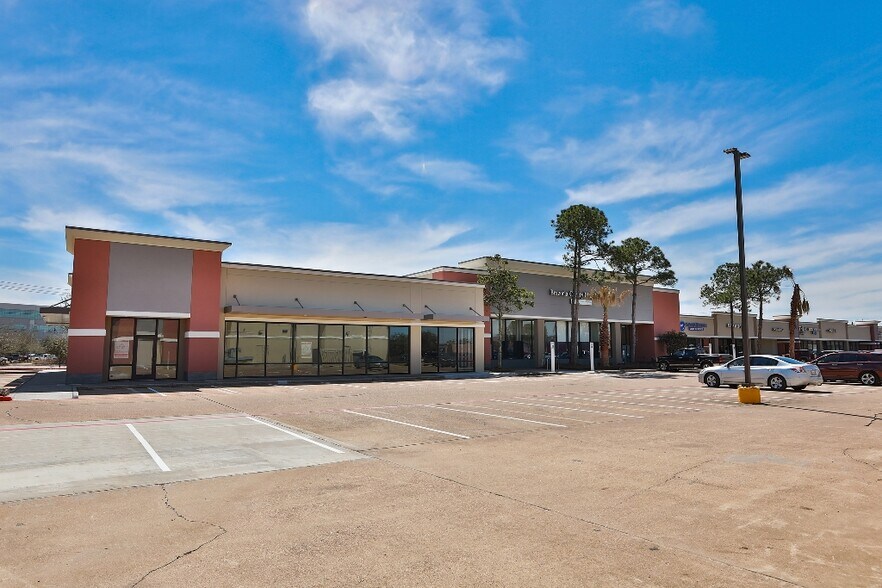 More Photos Of 401 This Way St, Lake Jackson Unknown For Lease