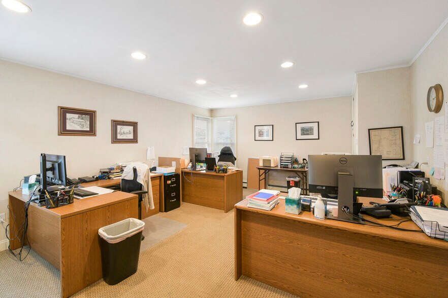More Photos Of 105 Gleneida Ave, Carmel Office For Sale