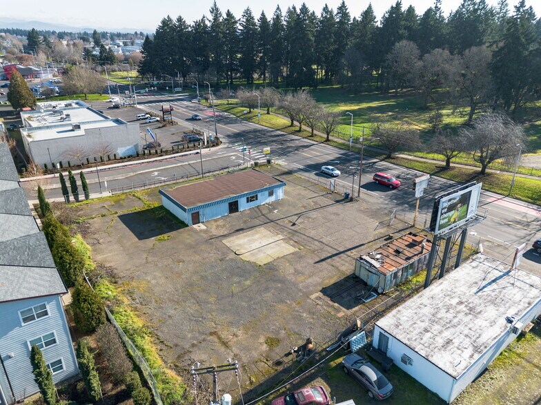 Primary Photo Of 5420 NE Fourth Plain Blvd, Vancouver Freestanding For Sale