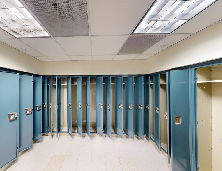 More Photos Of 1101 Hamlin Rd, Durham Research And Development For Lease