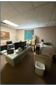More Photos Of 7846-7862 W Central Ave, Toledo Showroom For Lease