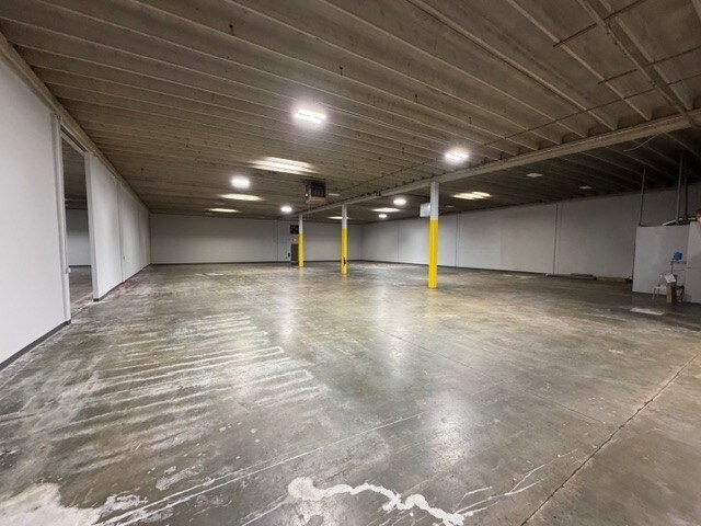 More Photos Of 440-490 Great Southwest Pky SW, Atlanta Warehouse For Lease